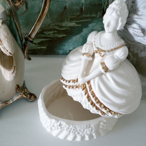 Victorian Lady Bisque Trinket Box So Beautiful! - Picture 2 of 6